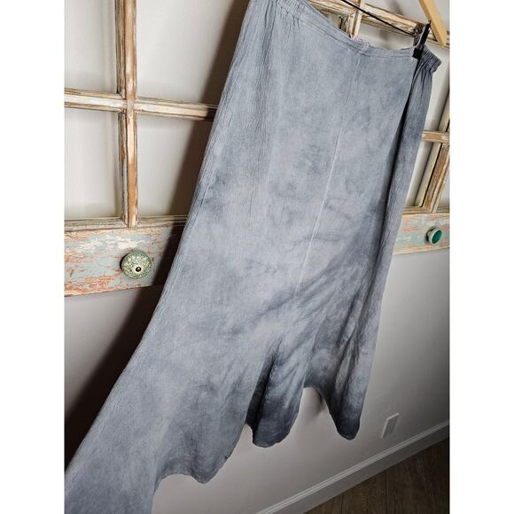 The Gauzeway Grey Washed Midi Skirt Ladies size 1= small/ medium - Picture 2 of 8